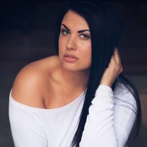 Meet your Posher, Lynndee